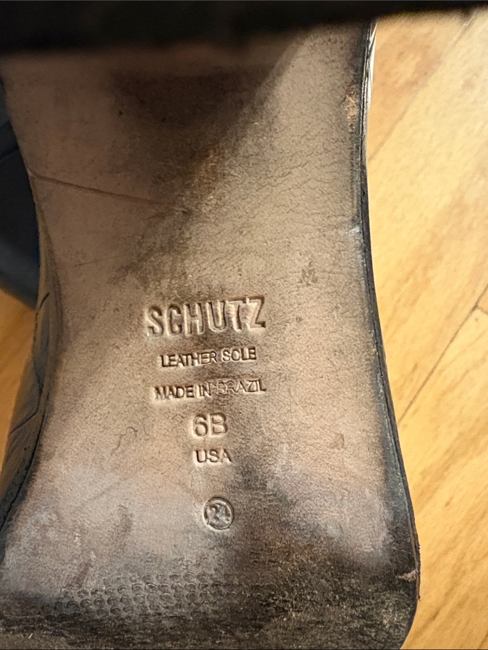 SCHUTZ Black Croc-Embossed boots - Picture 6 of 8